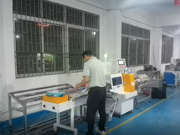 螺絲包裝機(jī)械的優(yōu)勢(shì)和不足